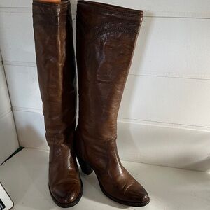 Frye Chestnut Leather Heeled Boots